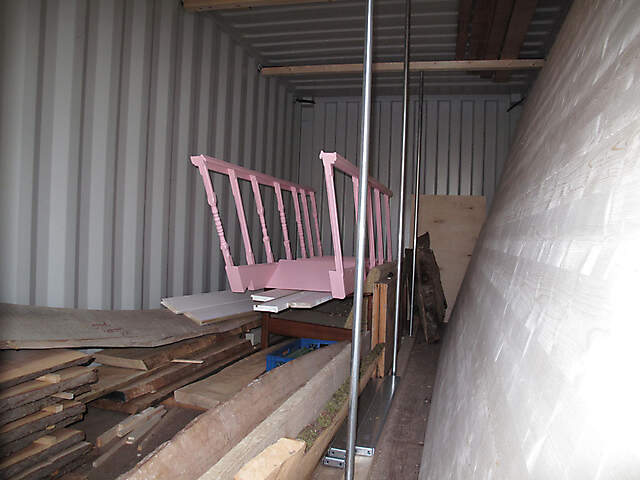 rosa treppe ( funktional und skulptur )